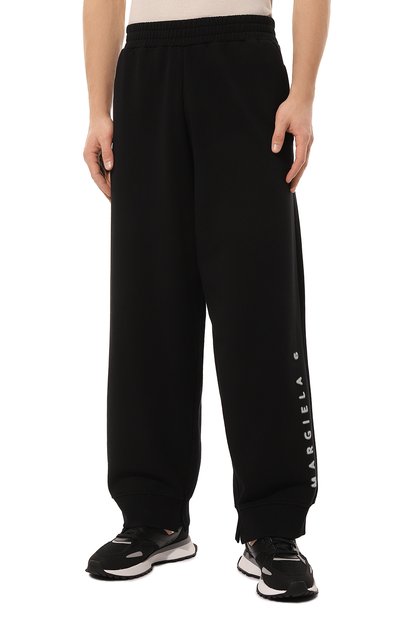 Хлопковые джоггеры MM6 черного цвета по цене 43450 руб., арт. S52KA0398/S25537, фото 3 Хлопковые джоггеры MM6, арт. S52KA0398/S25537, фото 3