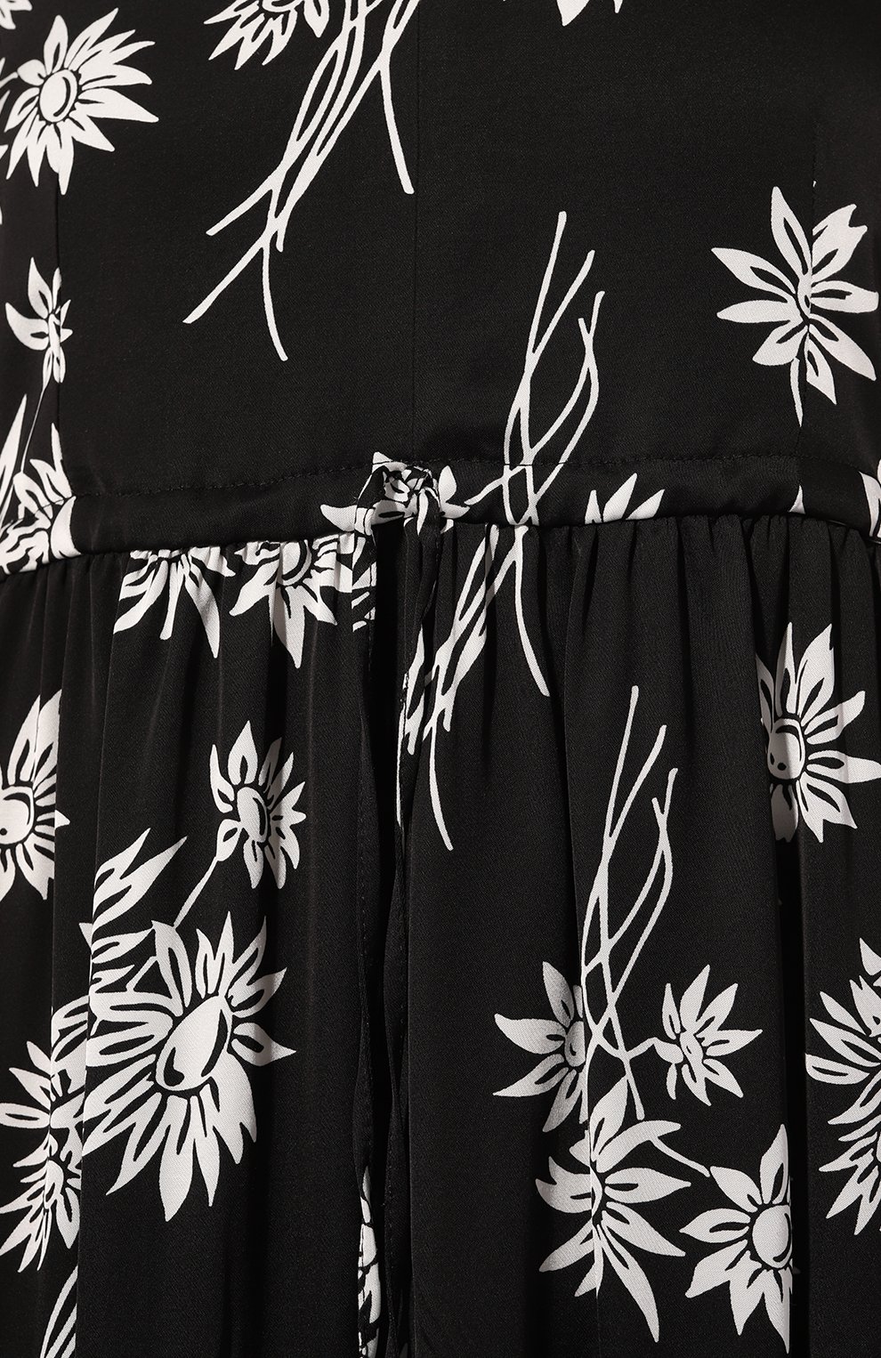 Платье из вискозы A.P.C. черно-белого цвета по цене 43950 руб., арт. VIAKK-F35006, фото 5 Платье из вискозы A.P.C., арт. VIAKK-F35006, фото 5