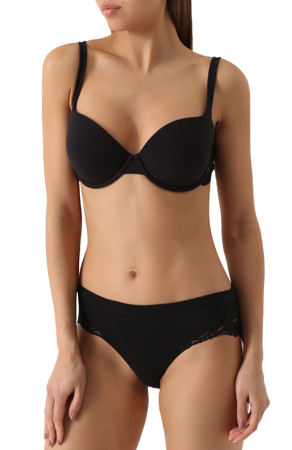 Бюстгальтер с плотной чашкой LA PERLA черного цвета по цене 18700 руб., арт. 906529, фото 2 Бюстгальтер с плотной чашкой LA PERLA, арт. 906529, фото 2