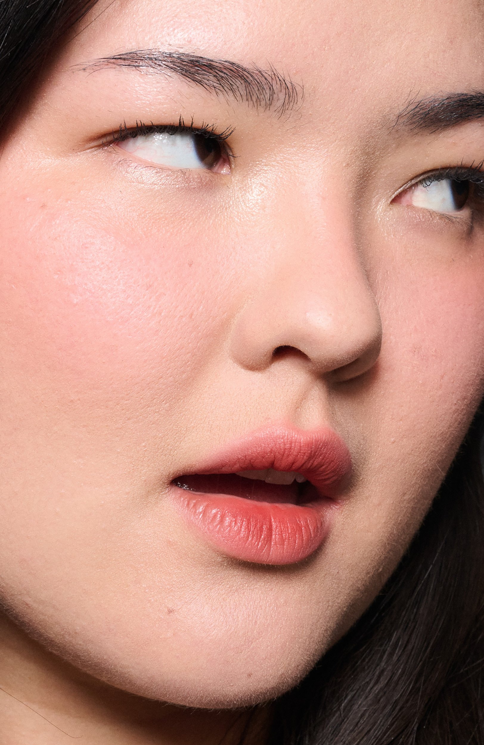 Муссовый тинт для губ и щек powder kiss lip+cheek mousse, оттенок rhythm 'n' roses (5ml) MAC, арт. SAND-41, фото 3