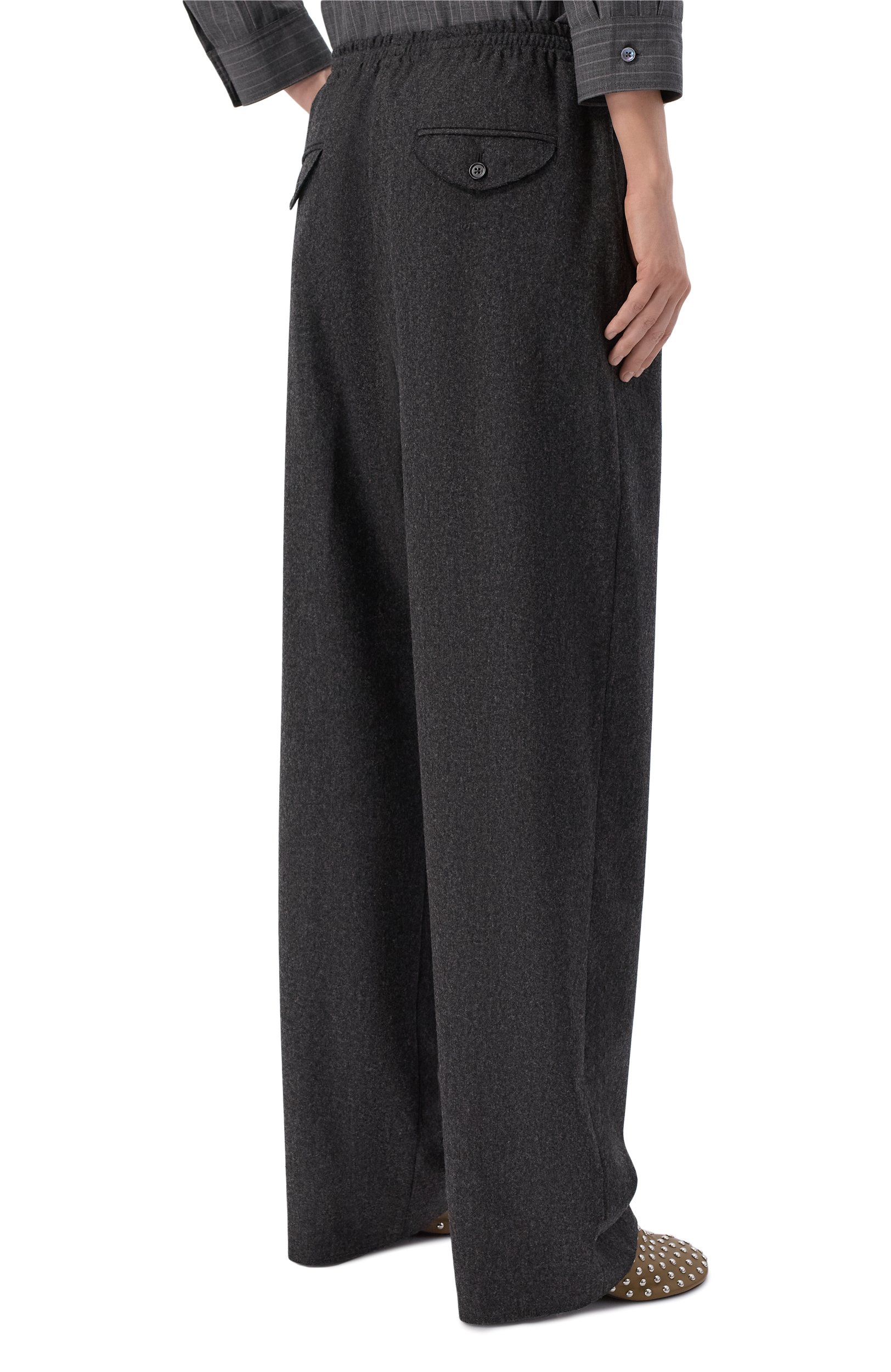 Шерстяные брюки JIL SANDER темно-серого цвета по цене 236000 руб., арт. J02KA0428/J40333, фото 4 Шерстяные брюки JIL SANDER, арт. J02KA0428/J40333, фото 4