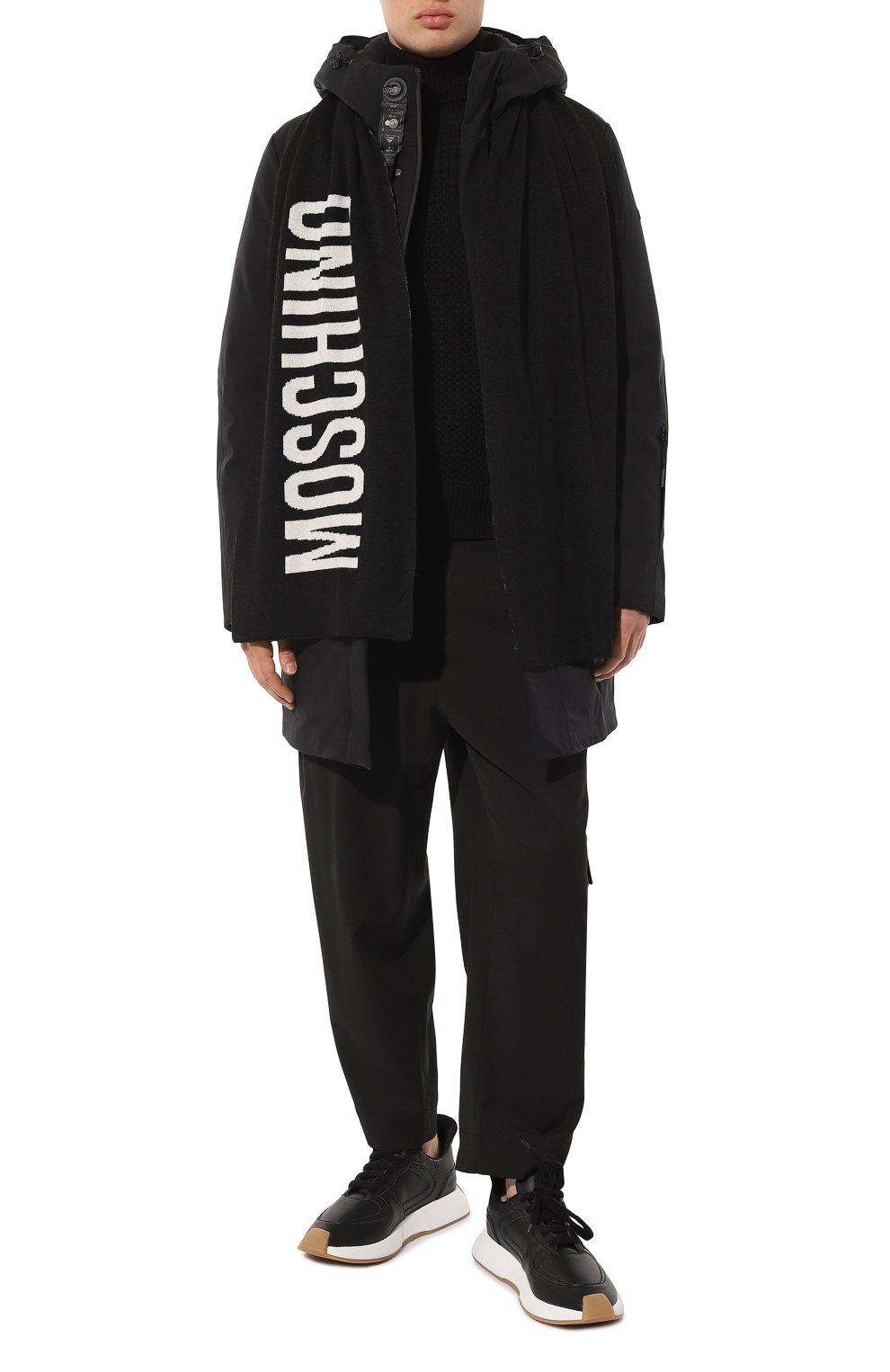 Шарф из вискозы и шерсти MOSCHINO черного цвета по цене 16400 руб., арт. 50212/M5639, фото 2 Шарф из вискозы и шерсти MOSCHINO, арт. 50212/M5639, фото 2