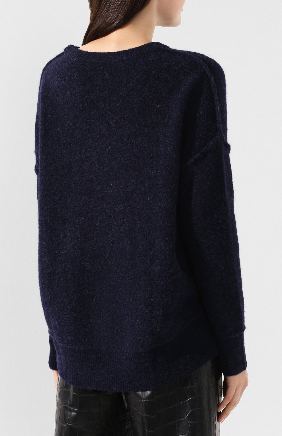 Свитер BY MALENE BIRGER темно-синего цвета по цене 27250 руб., арт. Q67273001Z/BIAGI0, фото 4 Свитер BY MALENE BIRGER, арт. Q67273001Z/BIAGI0, фото 4