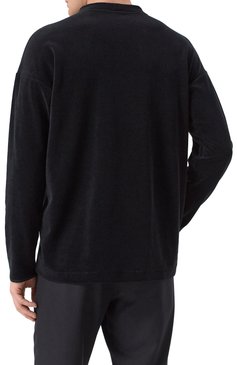 Мужская хлопковый лонгслив GIORGIO ARMANI черного цвета, арт. GM001249/TE13896 | Фото 4 (Рукава: Длинные; Длина (для топов): Стандартные; Стили: Кэжуэл; Принт: С принтом; Материал внешний: Хлопок; Мужское Кросс-КТ: Футболка-одежда; Кросс-КТ: Джерси; Автоматизация состава: Проставлено; Автоматизация ТО: Проставлено)