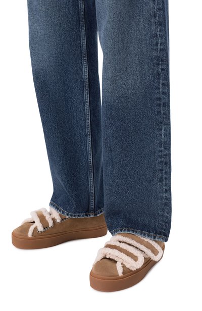 Замшевые кеды shearling low velcro INUIKII бежевого цвета по цене 29950 руб., арт. 1001.001.0231, фото 2 Замшевые кеды shearling low velcro INUIKII, арт. 1001.001.0231, фото 2