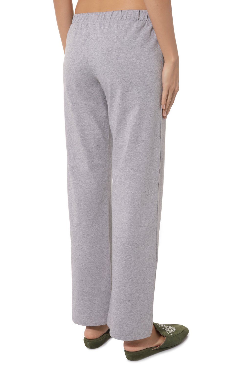 Хлопковая пижама MOSCHINO серого цвета по цене 23150 руб., арт. 232V6/A7889/4411, фото 6 Хлопковая пижама MOSCHINO, арт. 232V6/A7889/4411, фото 6