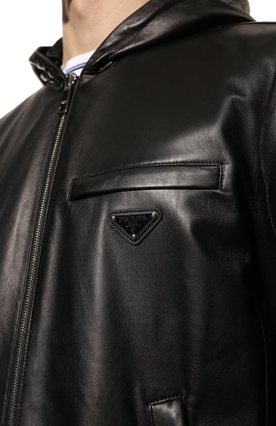 Двусторонняя куртка PRADA черного цвета по цене 460000 руб., арт. UPW281-038-F0002, фото 5 Двусторонняя куртка PRADA, арт. UPW281-038-F0002, фото 5