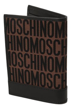 Мужской текстильная обложка для паспорта MOSCHINO коричневого цвета, арт. A8110/8268 | Фото 2 (Материал: Текстиль; Кросс-КТ: обложки и футляры; Материал сплава: Проставлено; Нос: Не проставлено)