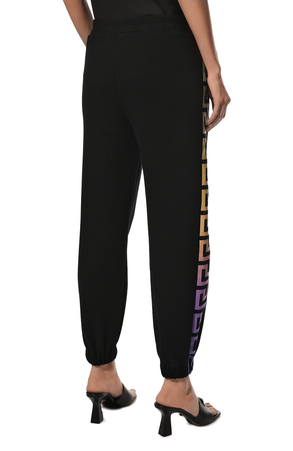 Хлопковые джоггеры VERSACE черного цвета по цене 79950 руб., арт. 1001566/1A01174, фото 4 Хлопковые джоггеры VERSACE, арт. 1001566/1A01174, фото 4