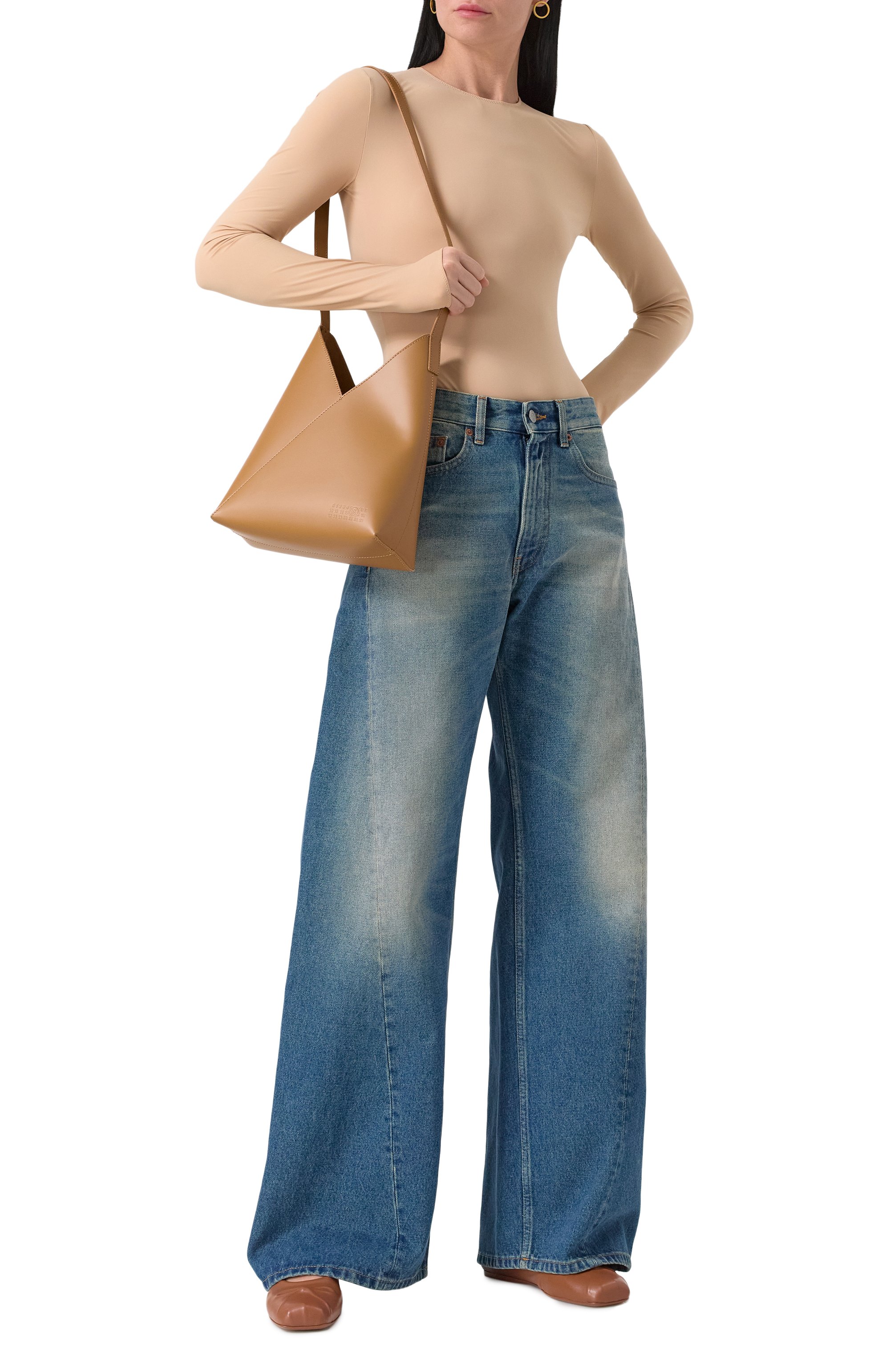 Джинсы MM6 синего цвета по цене 54200 руб., арт. S52LA0238/S30589, фото 2 Джинсы MM6, арт. S52LA0238/S30589, фото 2