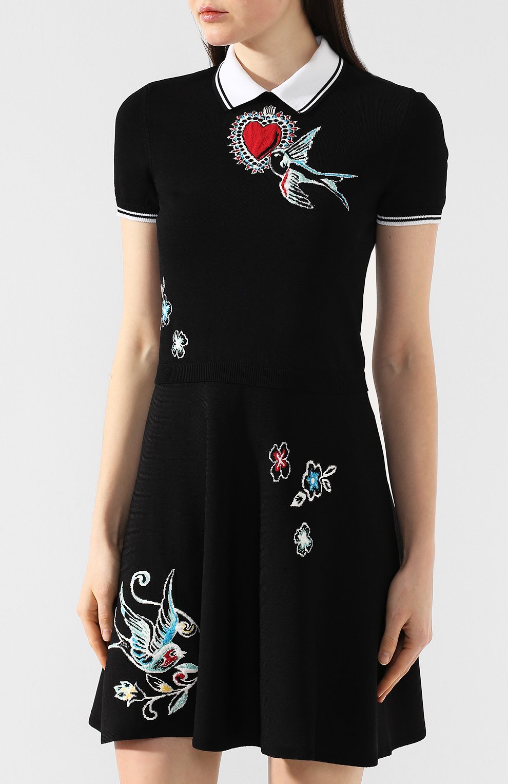 Платье из вискозы REDVALENTINO черного цвета по цене 42800 руб., арт. RR0KDA46/QBE, фото 3 Платье из вискозы REDVALENTINO, арт. RR0KDA46/QBE, фото 3