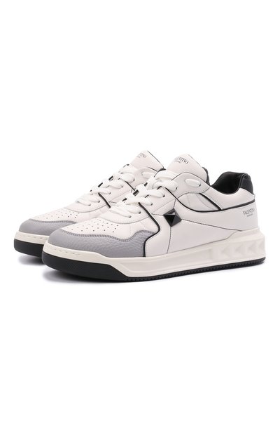 Кожаные кеды one stud VALENTINO белого цвета по цене 86650 руб., арт. WY2S0E71/NWN, фото 1 Кожаные кеды one stud VALENTINO, арт. WY2S0E71/NWN, фото 1