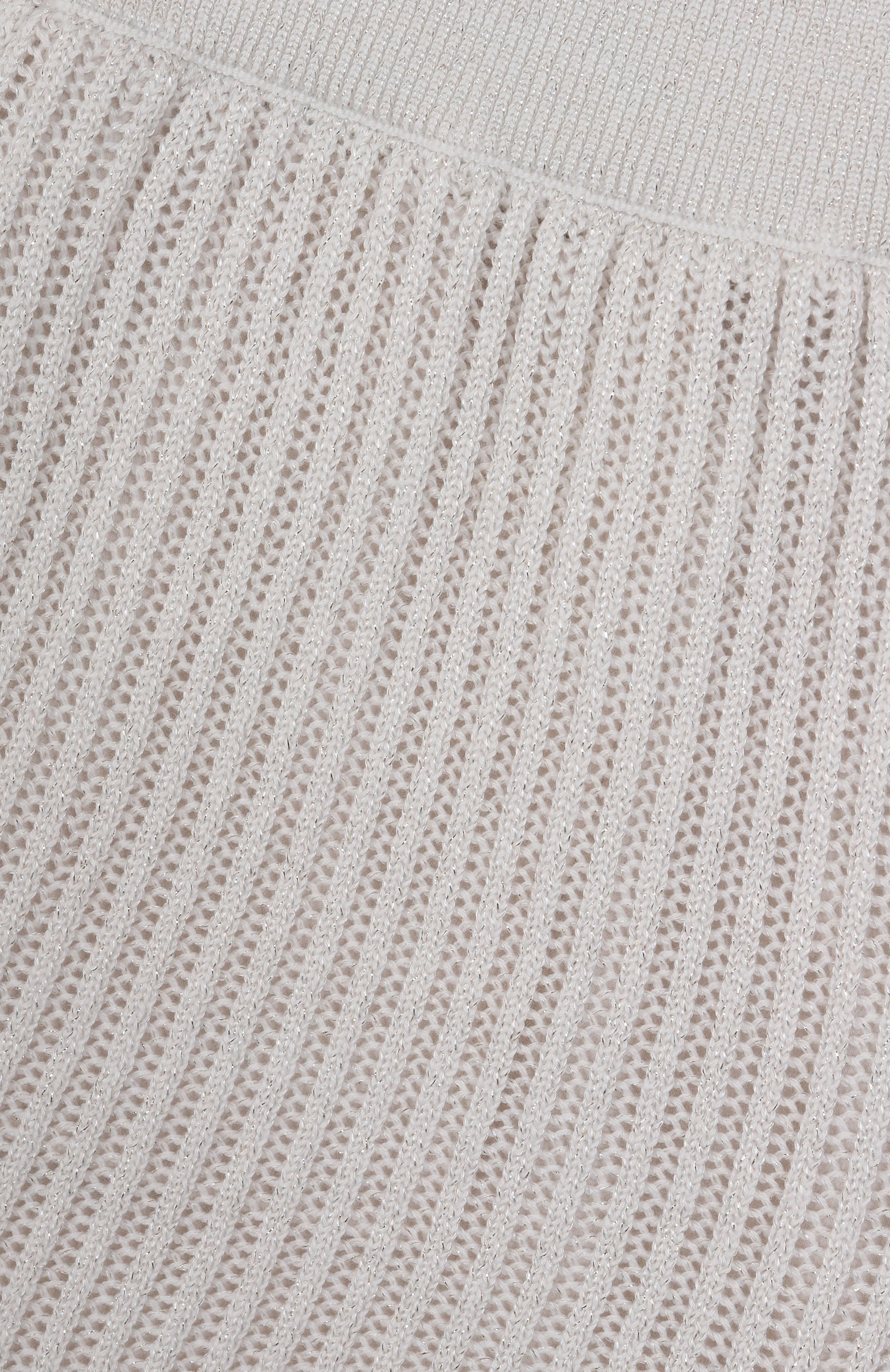 Хлопковые шорты BRUNELLO CUCINELLI светло-серого цвета по цене 56750 руб., арт. BSTM20099A, фото 3 Хлопковые шорты BRUNELLO CUCINELLI, арт. BSTM20099A, фото 3