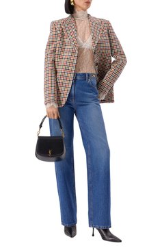 Женские джинсы VERSACE синего цвета, арт. 1011519/1A07079 | Фото 2 (Детали: Потертости; Материал сплава: Проставлено; Материал внешний: Деним, Хлопок; Длина (брюки, джинсы): Стандартные; Драгоценные камни: Проставлено; Кросс-КТ: Деним; Силуэт Ж (брюки и джинсы): Широкие; Стили: Кэжуэл)