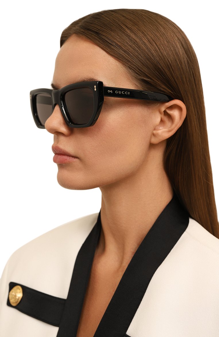 Женские солнцезащитные очки GUCCI черного цвета, арт. GG1520S 001 | Фото 2 (Региональные ограничения белый список (Axapta Mercury): Не проставлено; Нос: Не проставлено; Материал: Пластик; Тип очков: С/з; Оптика Гендер: оптика-женское; Очки форма: Квадратные)