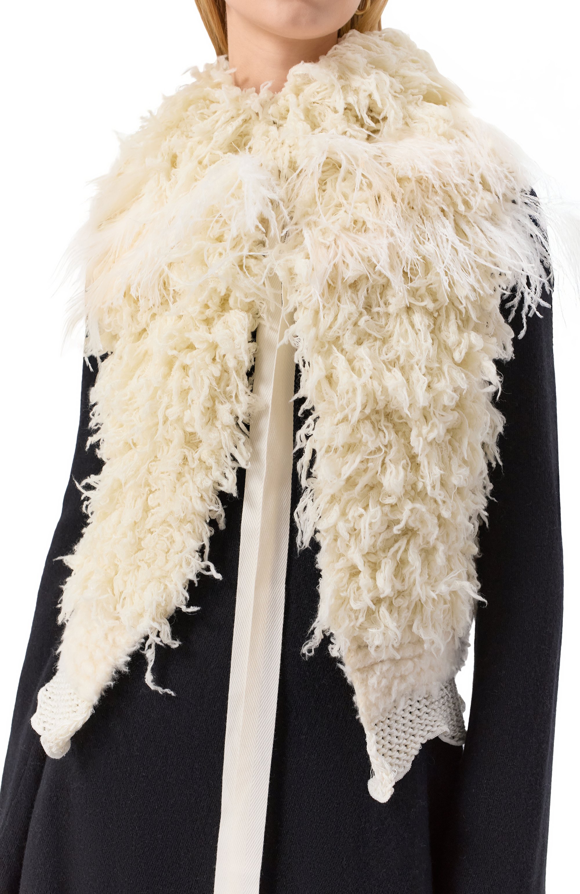 Шерстяной жилет ANN DEMEULEMEESTER кремового цвета по цене 279000 руб., арт. B0013542/KN082, фото 5 Шерстяной жилет ANN DEMEULEMEESTER, арт. B0013542/KN082, фото 5