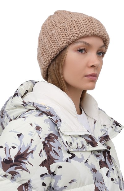 Шапка LOOM BY RODINA бежевого цвета по цене 7750 руб., арт. LBR-SHP22, фото 2 Шапка LOOM BY RODINA, арт. LBR-SHP22, фото 2