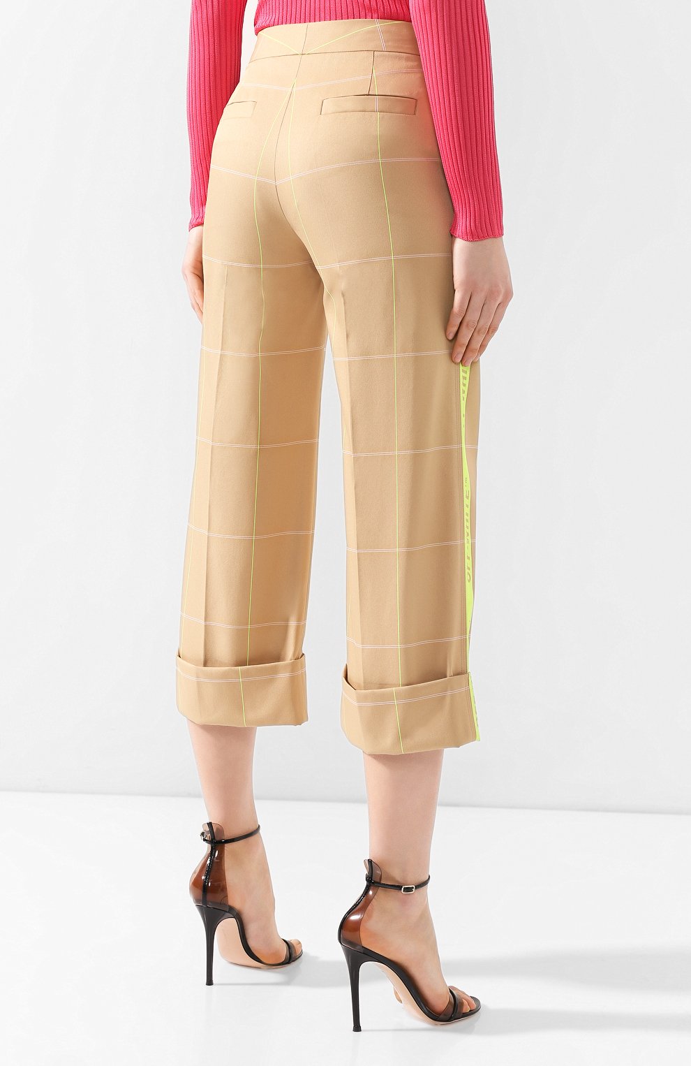 Брюки с отворотами OFF-WHITE бежевого цвета по цене 44550 руб., арт. 0WCA083R19C910579900, фото 4 Брюки с отворотами OFF-WHITE, арт. 0WCA083R19C910579900, фото 4