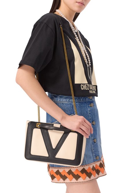 Женская сумка viva superstar small VALENTINO кремвого цвета, арт. 6W2B0R14/PTJ | Фото 2 (Материал: Натуральная кожа; Ремень/цепочка: На ремешке; Драгоценные камни: Проставлено; Материал сплава: Проставлено; Размер: small)