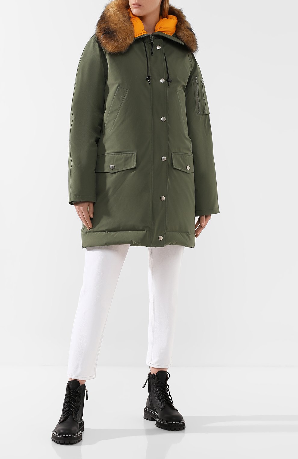 Пуховая парка KENZO хаки цвета по цене 108000 руб., арт. F9620U019551, фото 2 Пуховая парка KENZO, арт. F9620U019551, фото 2