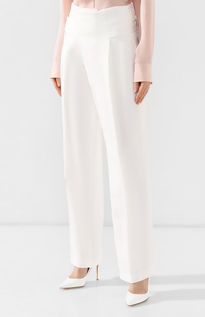 Брюки с поясом VICTORIA BECKHAM белого цвета по цене 63250 руб., арт. TR 0VR 2814C MSS19 MATT SATIN, фото 3 Брюки с поясом VICTORIA BECKHAM, арт. TR 0VR 2814C MSS19 MATT SATIN, фото 3