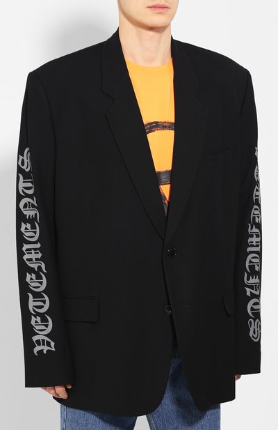 Пиджак из смеси вискозы и шерсти VETEMENTS черного цвета по цене 138500 руб., арт. SS20JA143 1501/M, фото 3 Пиджак из смеси вискозы и шерсти VETEMENTS, арт. SS20JA143 1501/M, фото 3