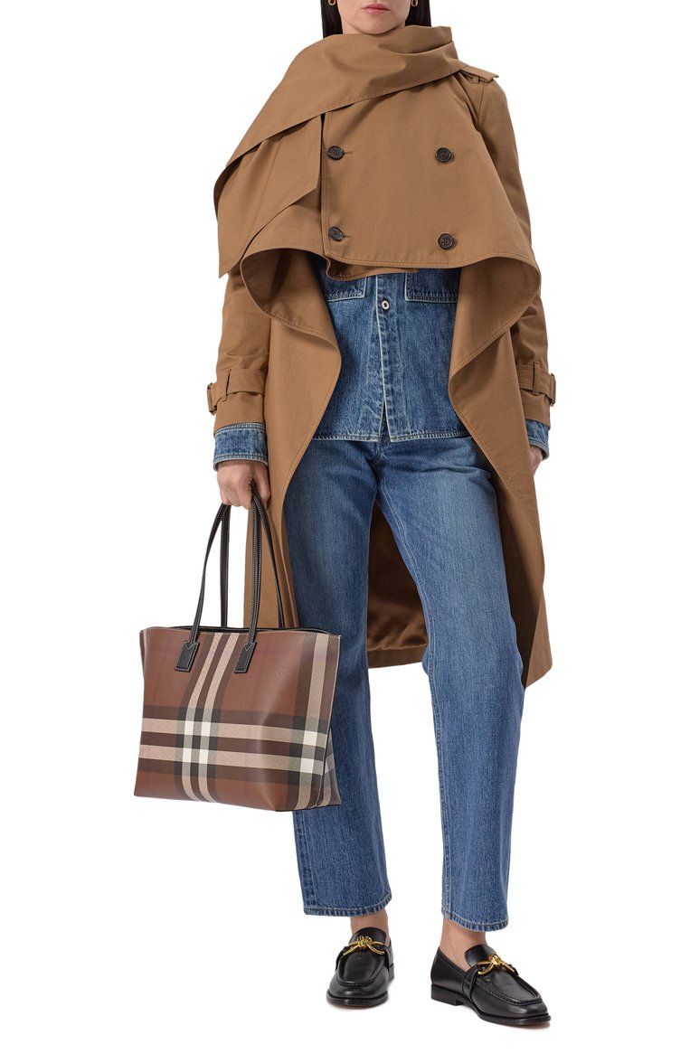 Женская сумка-тоут BURBERRY темно-коричневого цвета, арт. 8069659 | Фото 7 (Размер: medium; Материал: Текстиль, Экокожа; Автоматизация ТО: Проставлено; Автоматизация состава: Проставлено)