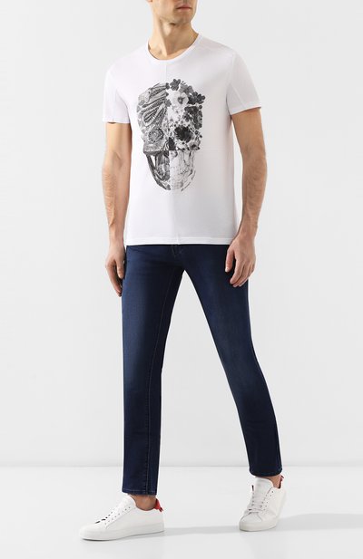 Джинсы KARL LAGERFELD DENIM синего цвета по цене 31350 руб., арт. KLMP0001 01356-W1, фото 2 Джинсы KARL LAGERFELD DENIM, арт. KLMP0001 01356-W1, фото 2