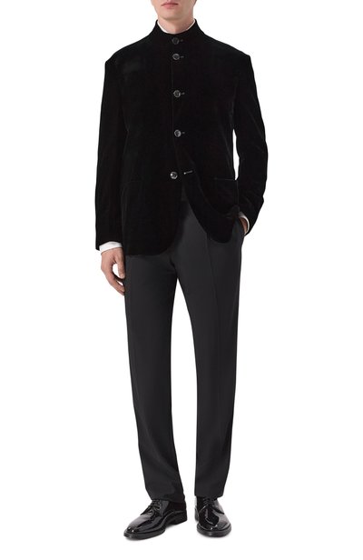 Бархатный пиджак GIORGIO ARMANI черного цвета по цене 297500 руб., арт. GM004677/TE10046, фото 2 Бархатный пиджак GIORGIO ARMANI, арт. GM004677/TE10046, фото 2