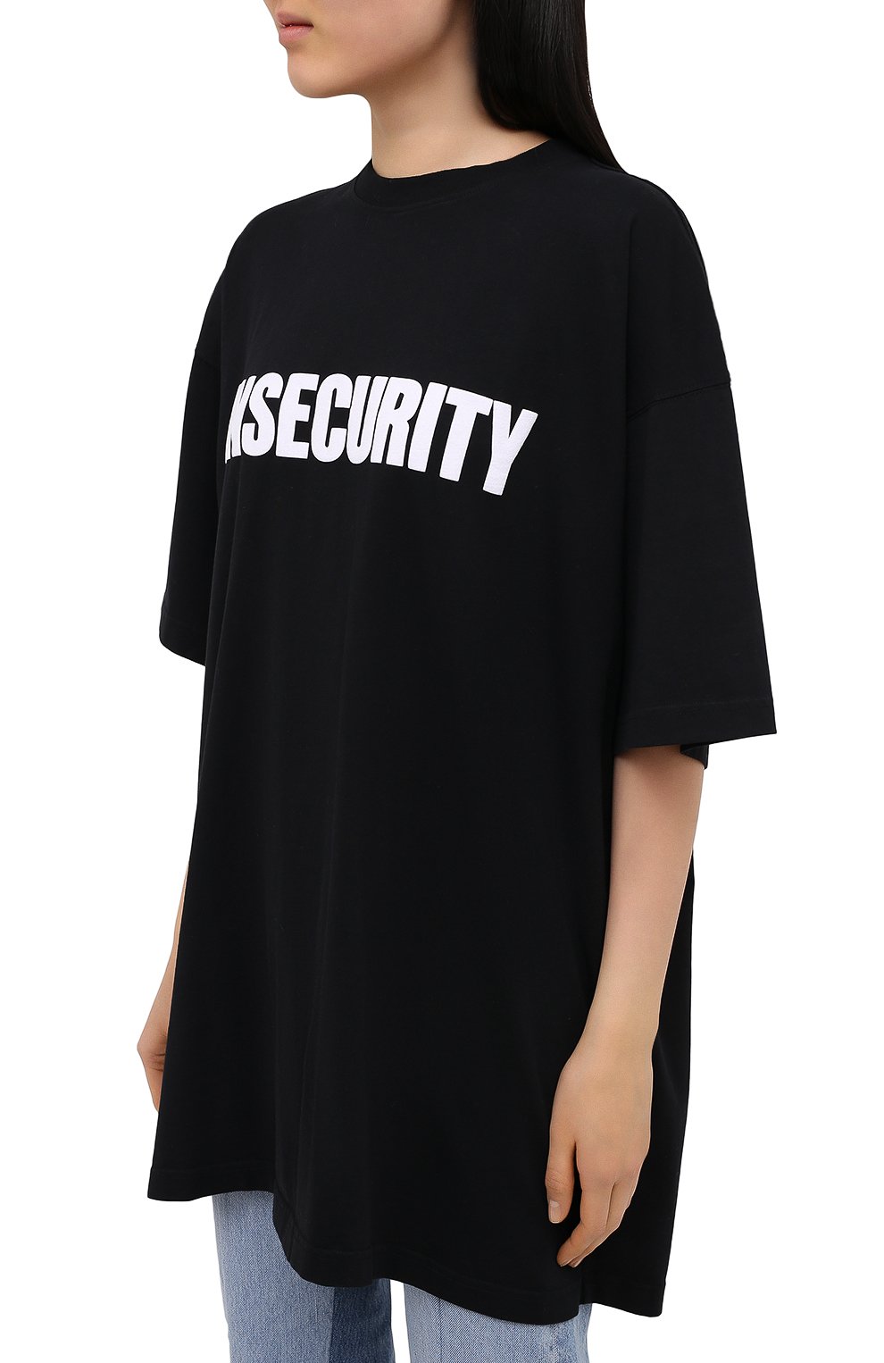 Хлопковая футболка VETEMENTS черного цвета по цене 25850 руб., арт. UE51TR320B 1600/W, фото 3 Хлопковая футболка VETEMENTS, арт. UE51TR320B 1600/W, фото 3