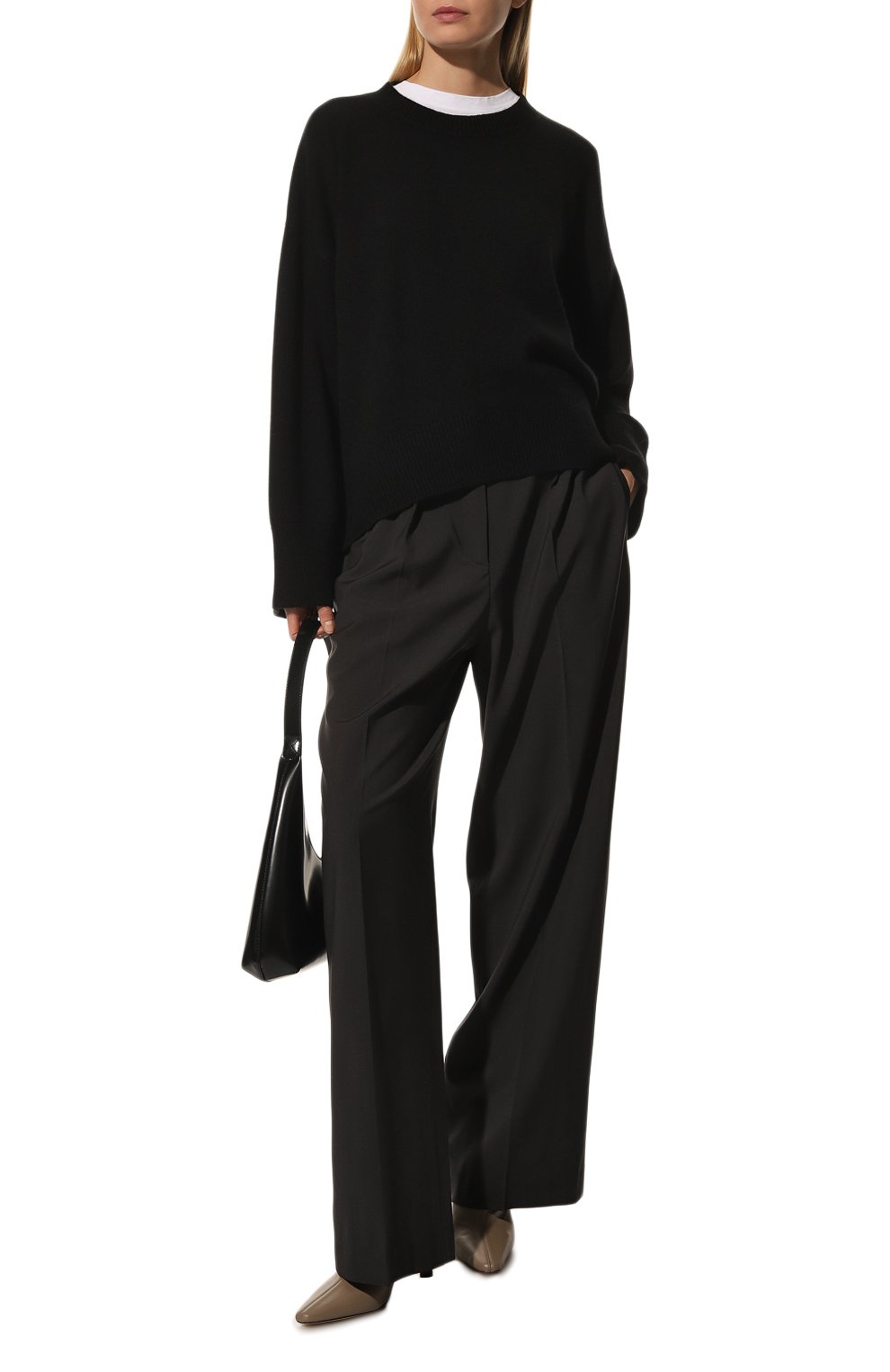 Кашемировый пуловер SEVEN LAB черного цвета по цене 29400 руб., арт. Jumper 22 black, фото 2 Кашемировый пуловер SEVEN LAB, арт. Jumper 22 black, фото 2