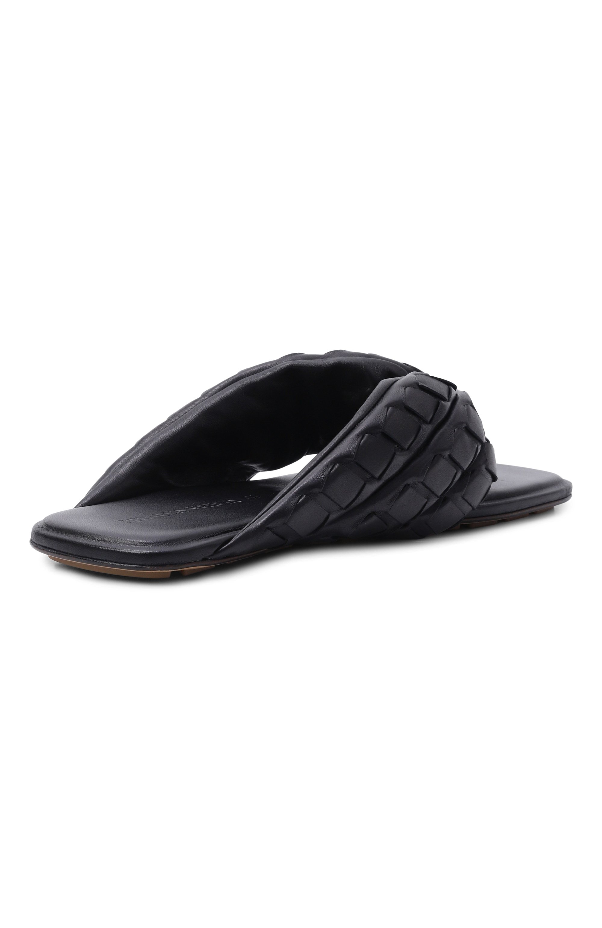 Кожаные шлепанцы salsa BOTTEGA VENETA черного цвета по цене 131000 руб., арт. 867773/V3H6A, фото 5 Кожаные шлепанцы salsa BOTTEGA VENETA, арт. 867773/V3H6A, фото 5