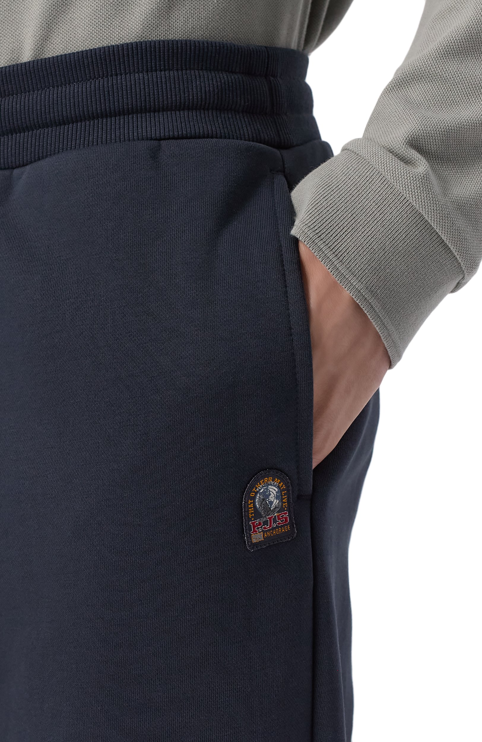 Хлопковые джоггеры PARAJUMPERS темно-синего цвета по цене 25850 руб., арт. 26WMPMPAEY23, фото 5 Хлопковые джоггеры PARAJUMPERS, арт. 26WMPMPAEY23, фото 5