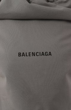 Женский хлопковый топ BALENCIAGA серого цвета, арт. 809439/TRM13 | Фото 6 (Драгоценные камни: Проставлено; Материал сплава: Проставлено; Длина (для топов): Стандартные; Рукава: Без рукавов; Стили: Гранж; Материал внешний: Хлопок)
