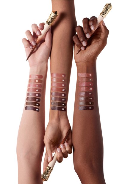 Помада-блеск для губ rouge stiletto slimstick glossy shine nude, оттенок 1c (2g) CHRISTIAN LOUBOUTIN цвета по цене 6810 руб., арт. 8435415109116, фото 4 Помада-блеск для губ rouge stiletto slimstick glossy shine nude, оттенок 1c (2g) CHRISTIAN LOUBOUTIN, арт. 8435415109116, фото 4