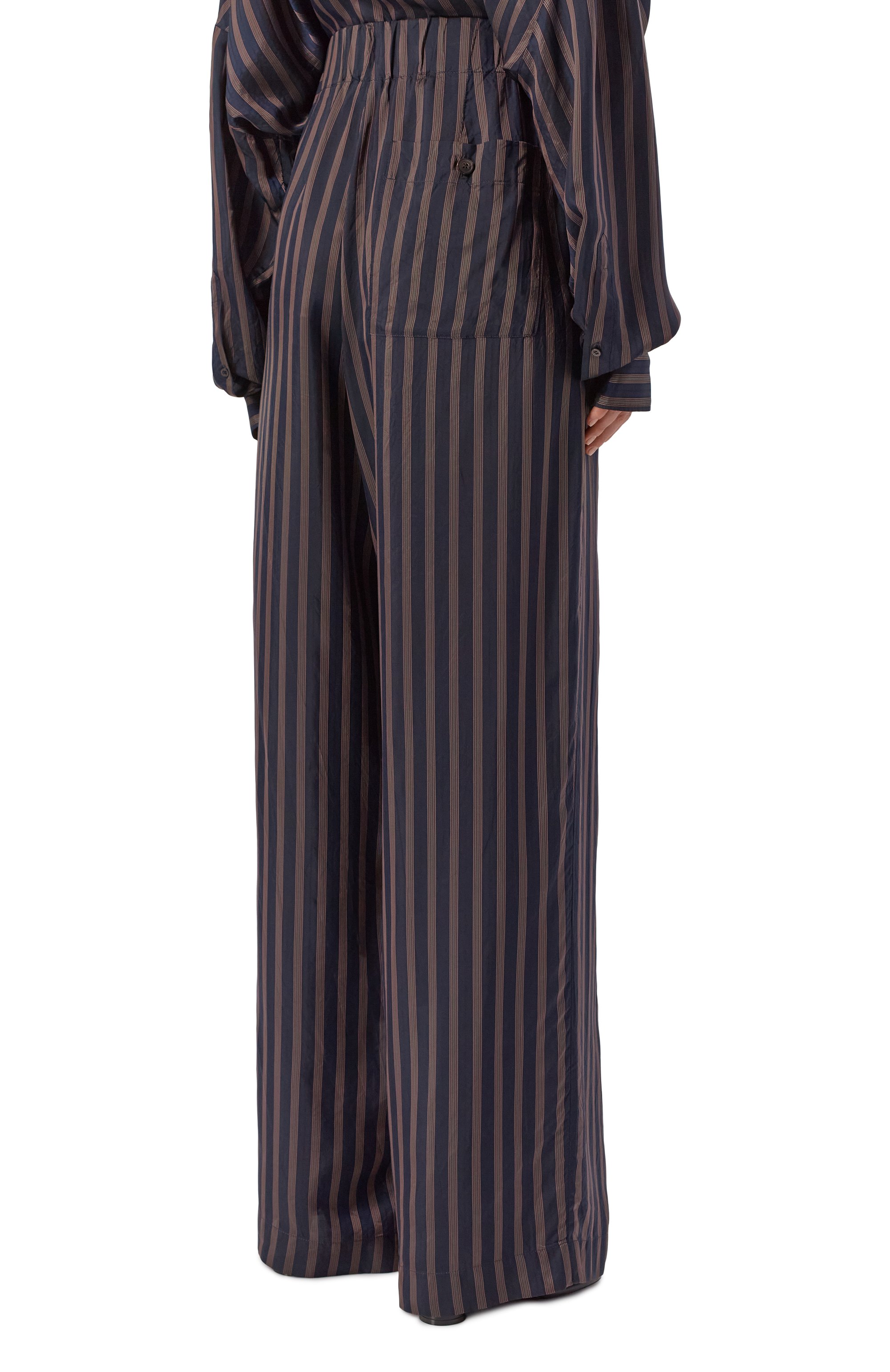 Брюки DRIES VAN NOTEN темно-синего цвета по цене 69500 руб., арт. 130909/3276, фото 4 Брюки DRIES VAN NOTEN, арт. 130909/3276, фото 4