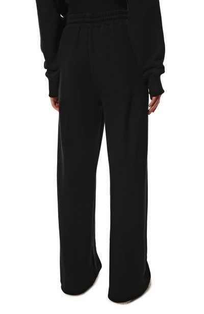 Хлопковые брюки MSGM черного цвета по цене 32150 руб., арт. 3241MDP66 227299, фото 4 Хлопковые брюки MSGM, арт. 3241MDP66 227299, фото 4