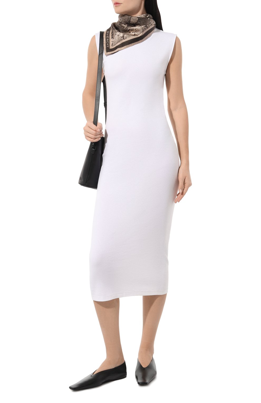 Шелковый платок GIVENCHY коричневого цвета по цене 26300 руб., арт. GW7070/SR219, фото 2 Шелковый платок GIVENCHY, арт. GW7070/SR219, фото 2