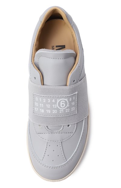 Кожаные слипоны MM6 светло-серого цвета по цене 29350 руб., арт. 82426/VAR2, фото 4 Кожаные слипоны MM6, арт. 82426/VAR2, фото 4