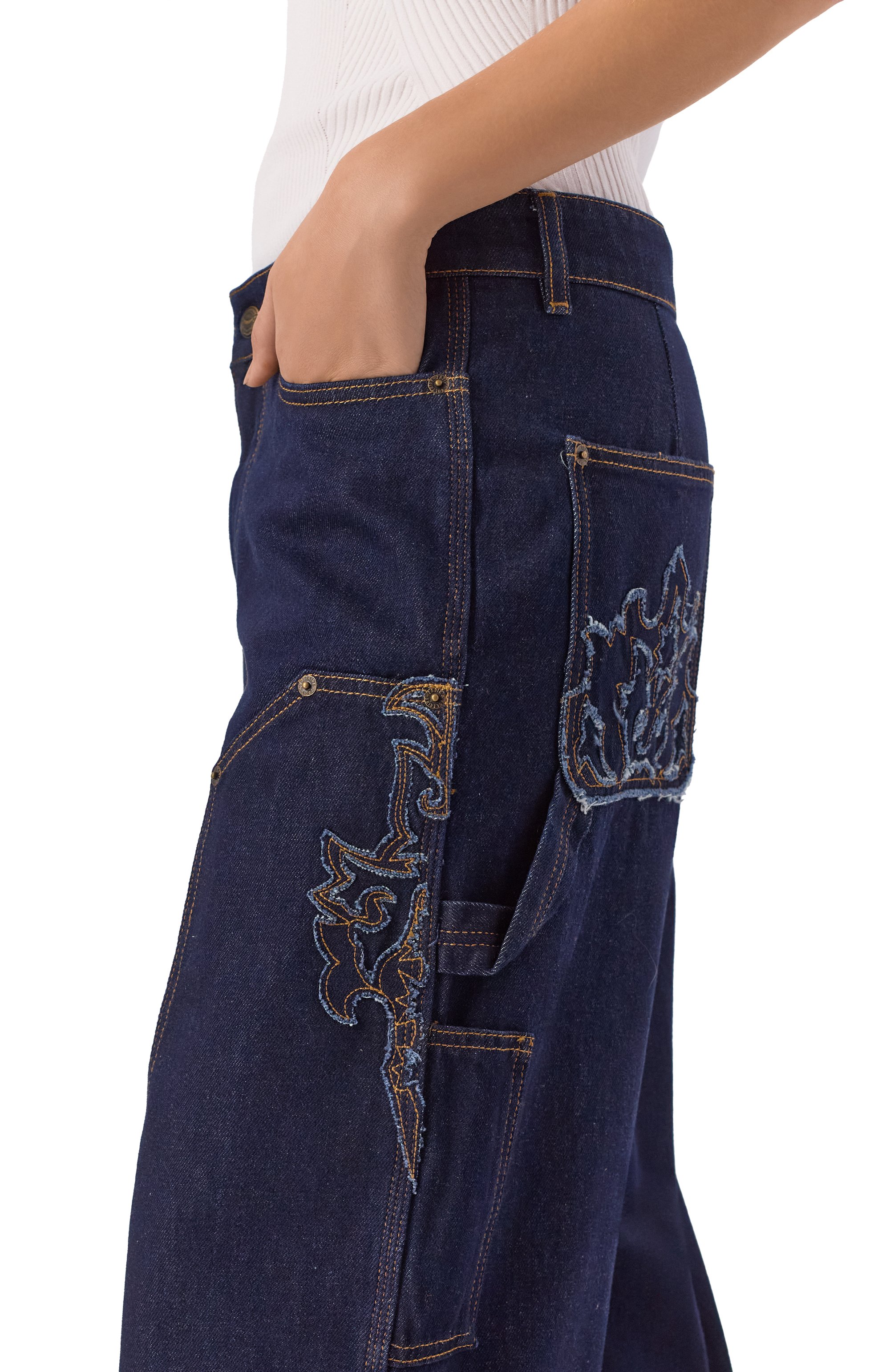 Джинсы ZADIG AND VOLTAIRE темно-синего цвета по цене 46500 руб., арт. WWJE01297, фото 5 Джинсы ZADIG AND VOLTAIRE, арт. WWJE01297, фото 5