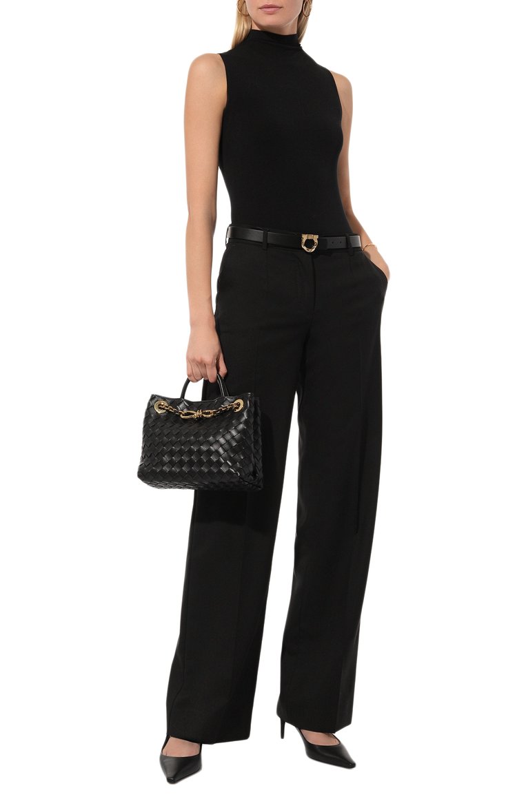 Женская сумка andiamo small BOTTEGA VENETA черного цвета, арт. 786008/VCPP1 | Фото 7 (Материал: Натуральная кожа; Размер: small; Ремень/цепочка: На ремешке)