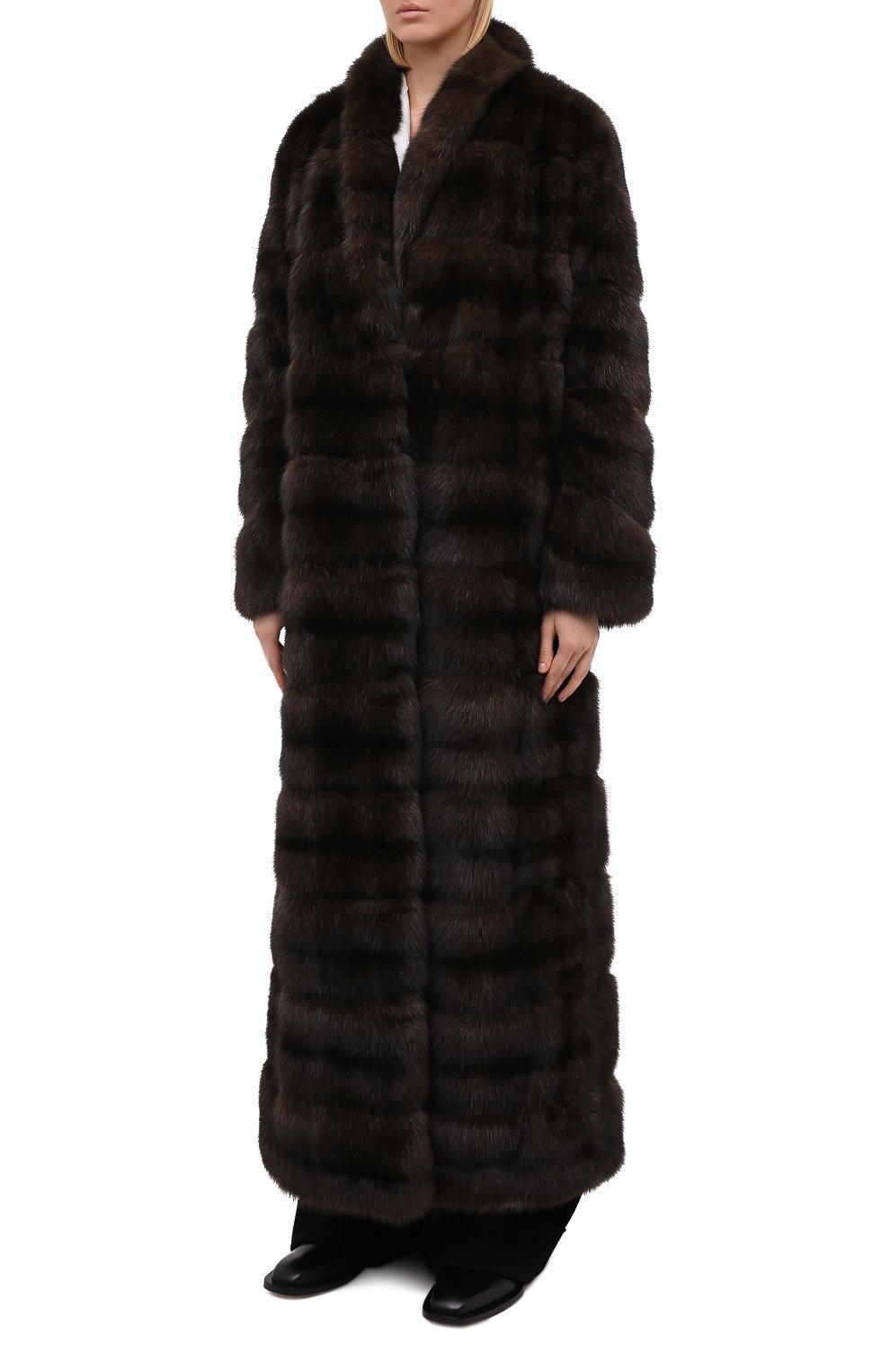 Шуба из меха соболя MANZONI24 коричневого цвета по цене 4135000 руб., арт. 20M816-Z/38-46, фото 3 Шуба из меха соболя MANZONI24, арт. 20M816-Z/38-46, фото 3