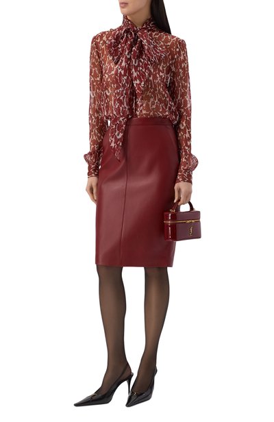 Сумка gaby SAINT LAURENT бордового цвета по цене 285000 руб., арт. 810932/AAEQ1, фото 3 Сумка gaby SAINT LAURENT, арт. 810932/AAEQ1, фото 3