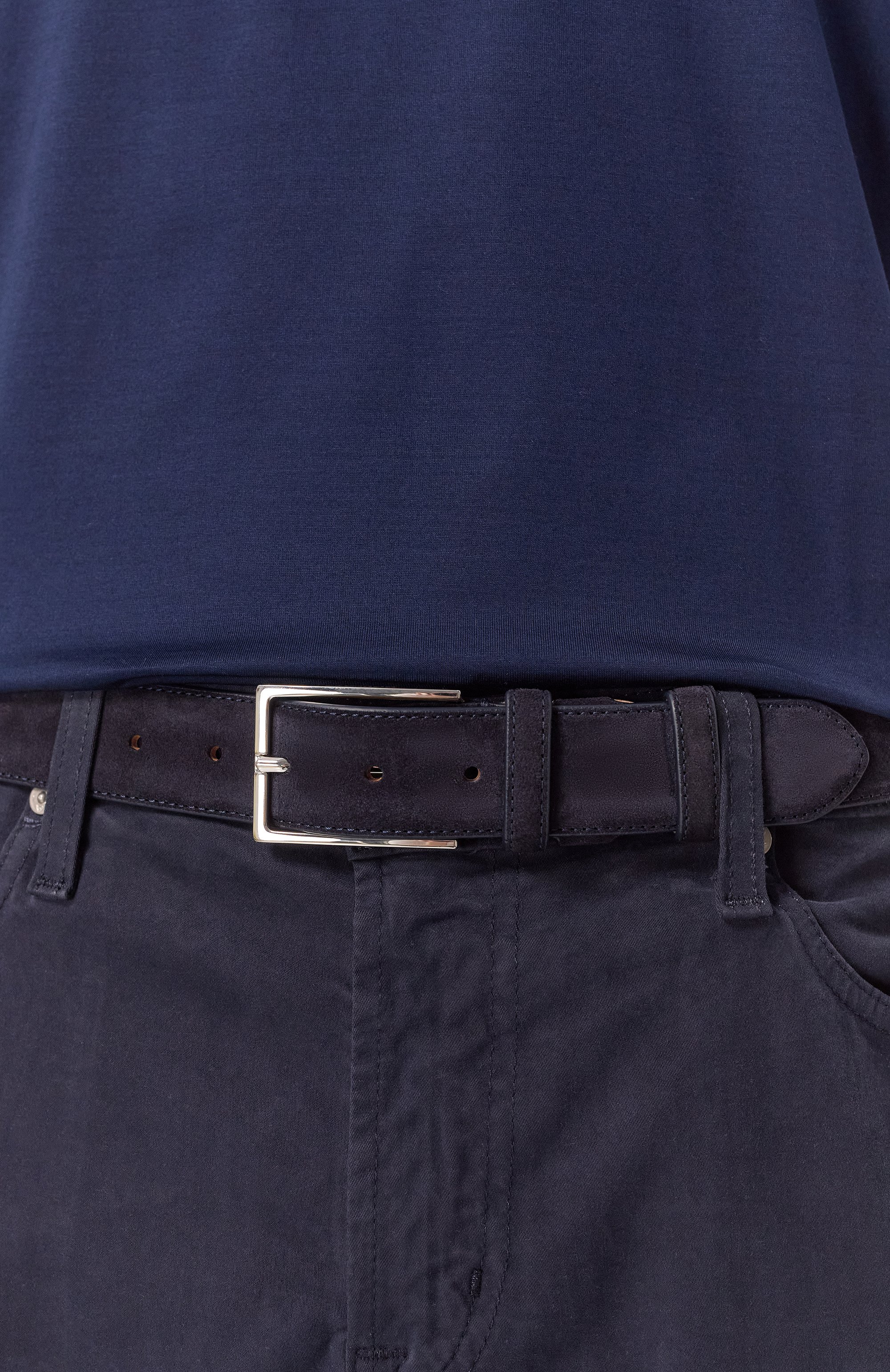 Замшевый ремень DOUCAL'S темно-синего цвета по цене 24700 руб., арт. DC0001SIGMUF0099N05, фото 2 Замшевый ремень DOUCAL'S, арт. DC0001SIGMUF0099N05, фото 2