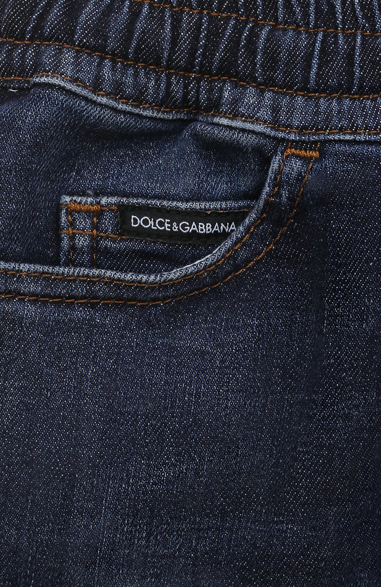 Детские джинсы DOLCE & GABBANA синего цвета, арт. L44P16/LDB17/2-6 | Фото 3 (Материал внешний: Хлопок; Детали: Потертости; Нос: Не проставлено; Материал сплава: Проставлено; Региональные ограничения белый список (Axapta Mercury): Не проставлено)