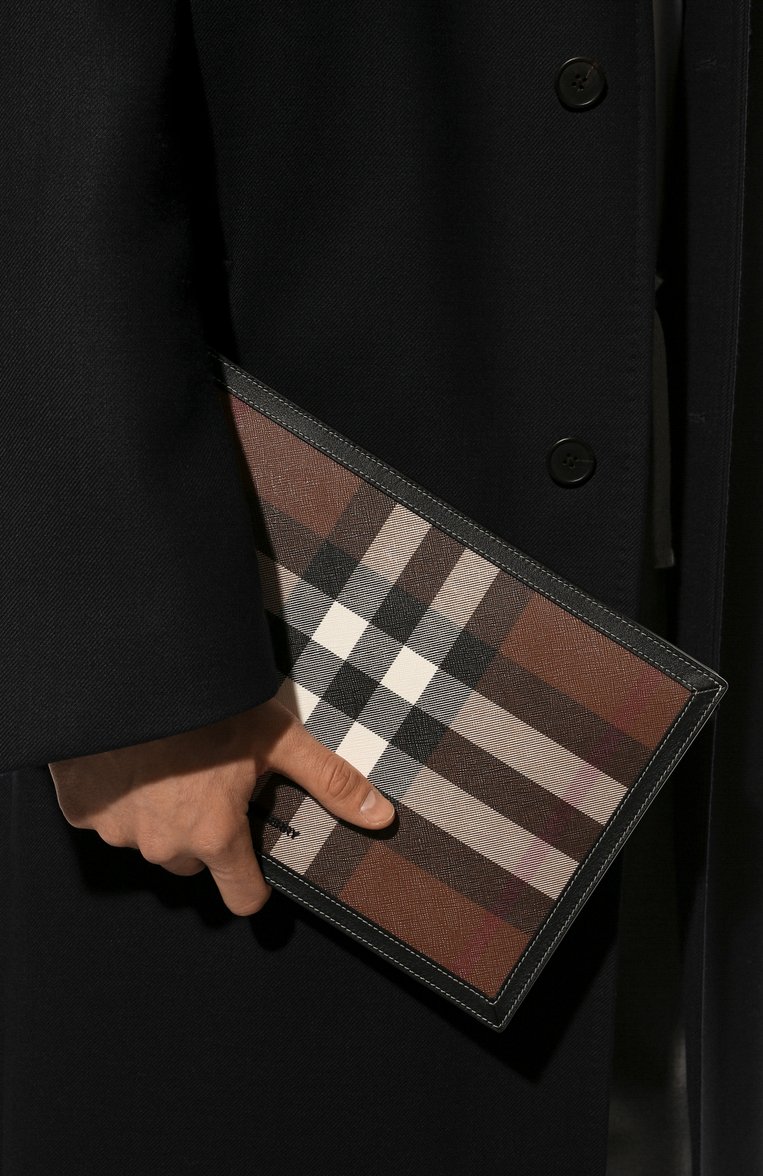 Мужская клатч BURBERRY коричневого цвета, арт. 8050829 | Фото 2 (Материал: Экокожа; Размер: medium; Материал сплава: Проставлено; Региональные ограничения белый список (Axapta Mercury): Не проставлено; Драгоценные камни: Проставлено)