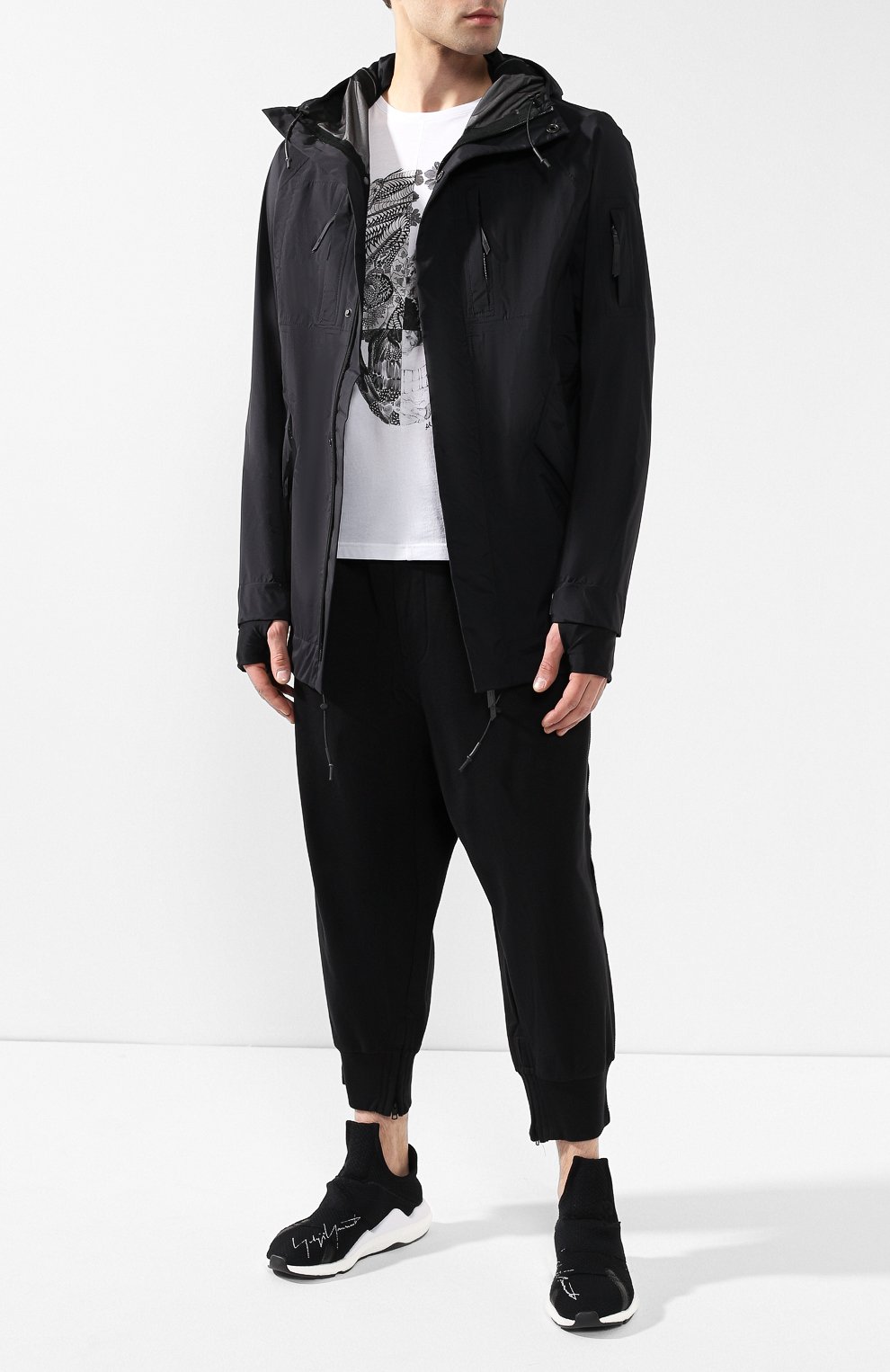 Куртка 11 BY BORIS BIDJAN SABERI черного цвета по цене 86700 руб., арт. J2C/F-1337, фото 2 Куртка 11 BY BORIS BIDJAN SABERI, арт. J2C/F-1337, фото 2