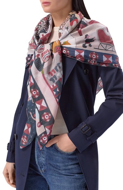 Шелковая шаль крещенская ярмарка GOURJI разноцветного цвета по цене 22980 руб., арт. 91139037/6185108, фото 2 Шелковая шаль крещенская ярмарка GOURJI, арт. 91139037/6185108, фото 2