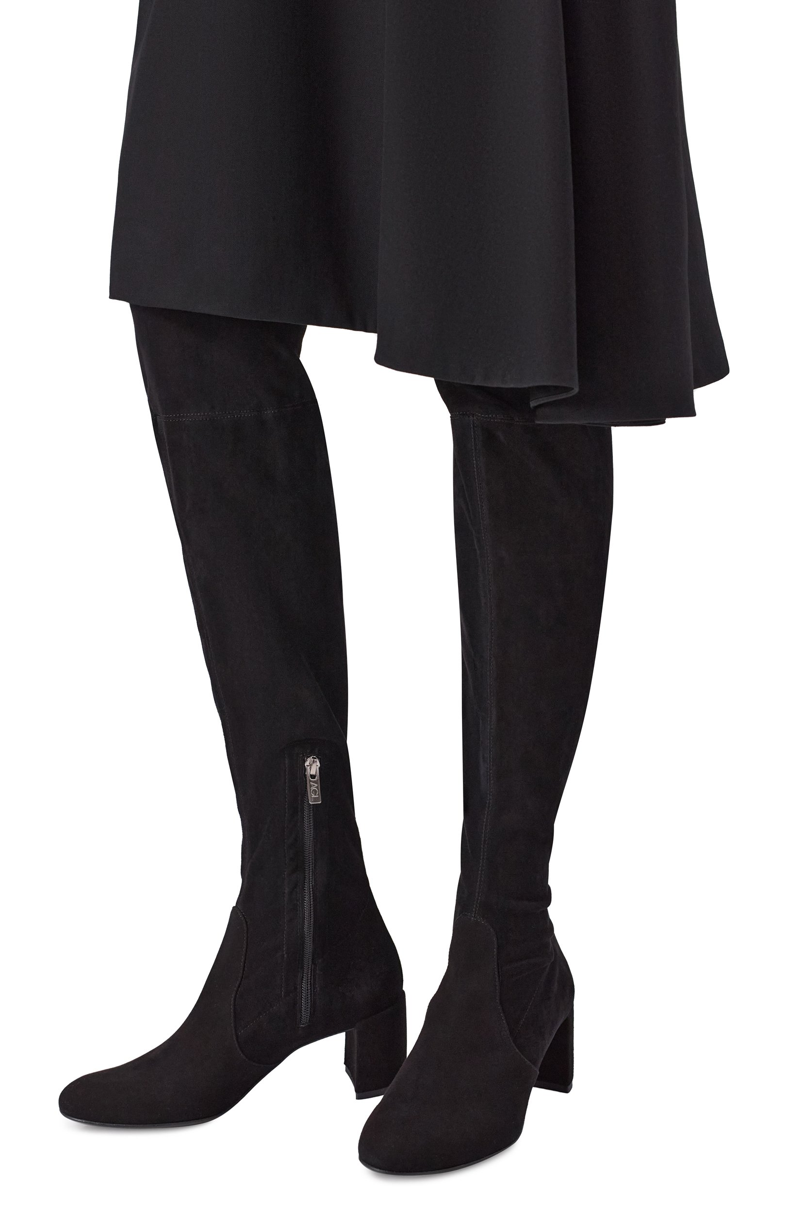 Замшевые ботфорты lynn 65 AGL черного цвета по цене 71950 руб., арт. D140627PA/K0712, фото 2 Замшевые ботфорты lynn 65 AGL, арт. D140627PA/K0712, фото 2