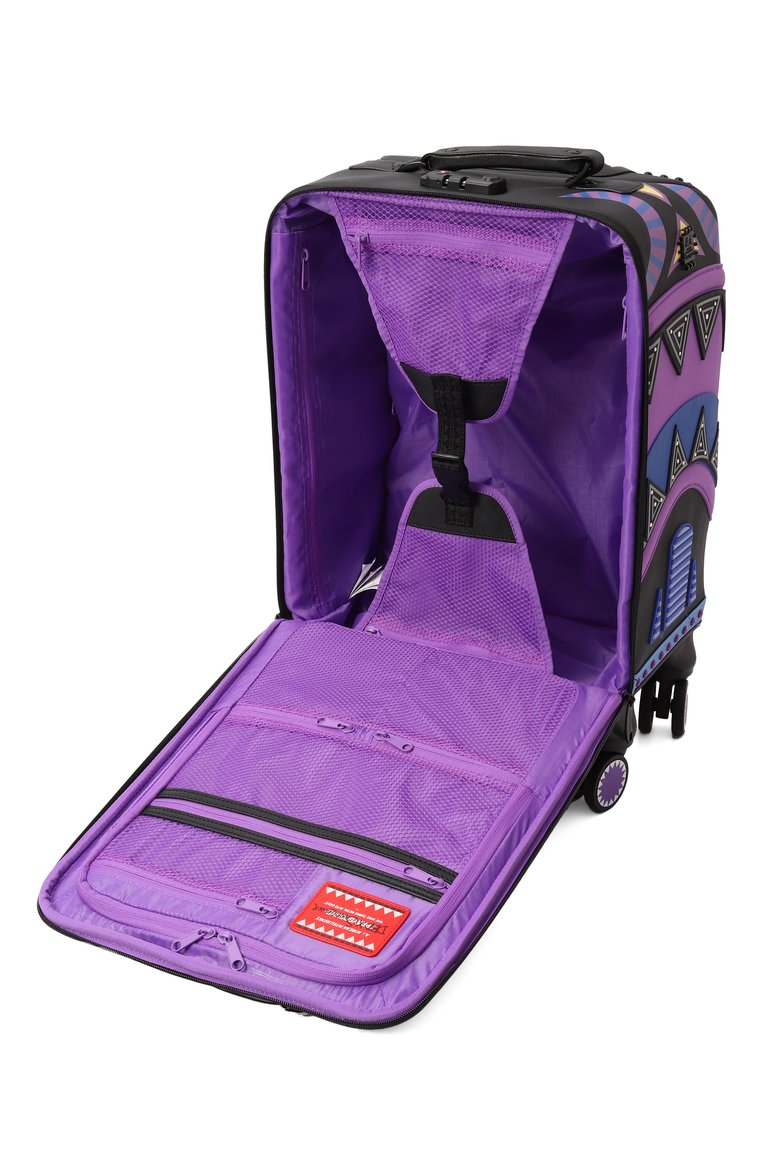 Детский чемодан SPRAYGROUND фиолетового цвета, арт. 910CL246NSZ | Фото 3 (Нос: Не проставлено; Материал: Пластик, Резина; Материал сплава: Проставлено)